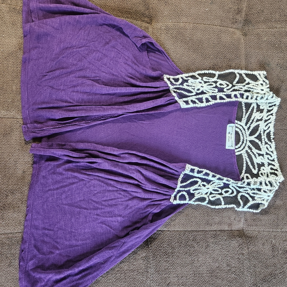 Chic Purple Women's Blouse with Lace Detail